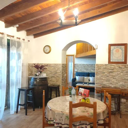 Feriehus Casa Irma, Great Sea And Mountains Views, Rural House *