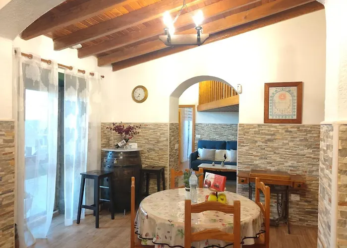 펜션 Casa Irma, Great Sea And Mountains Views, Rural House *