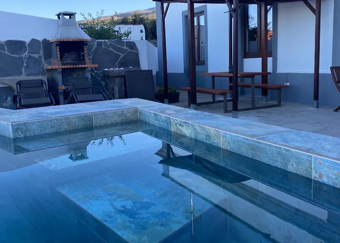 Casa Irma, Great Sea And Mountains Views, Rural House *